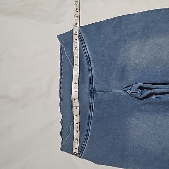 Destination Maternity Jegging Size Small Under Belly Fit New - Picture 9 of 15